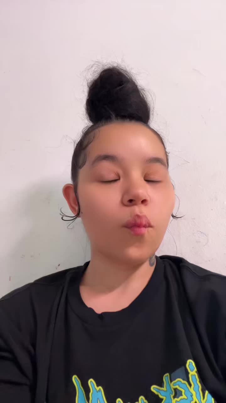 @Nicky Mulaññ