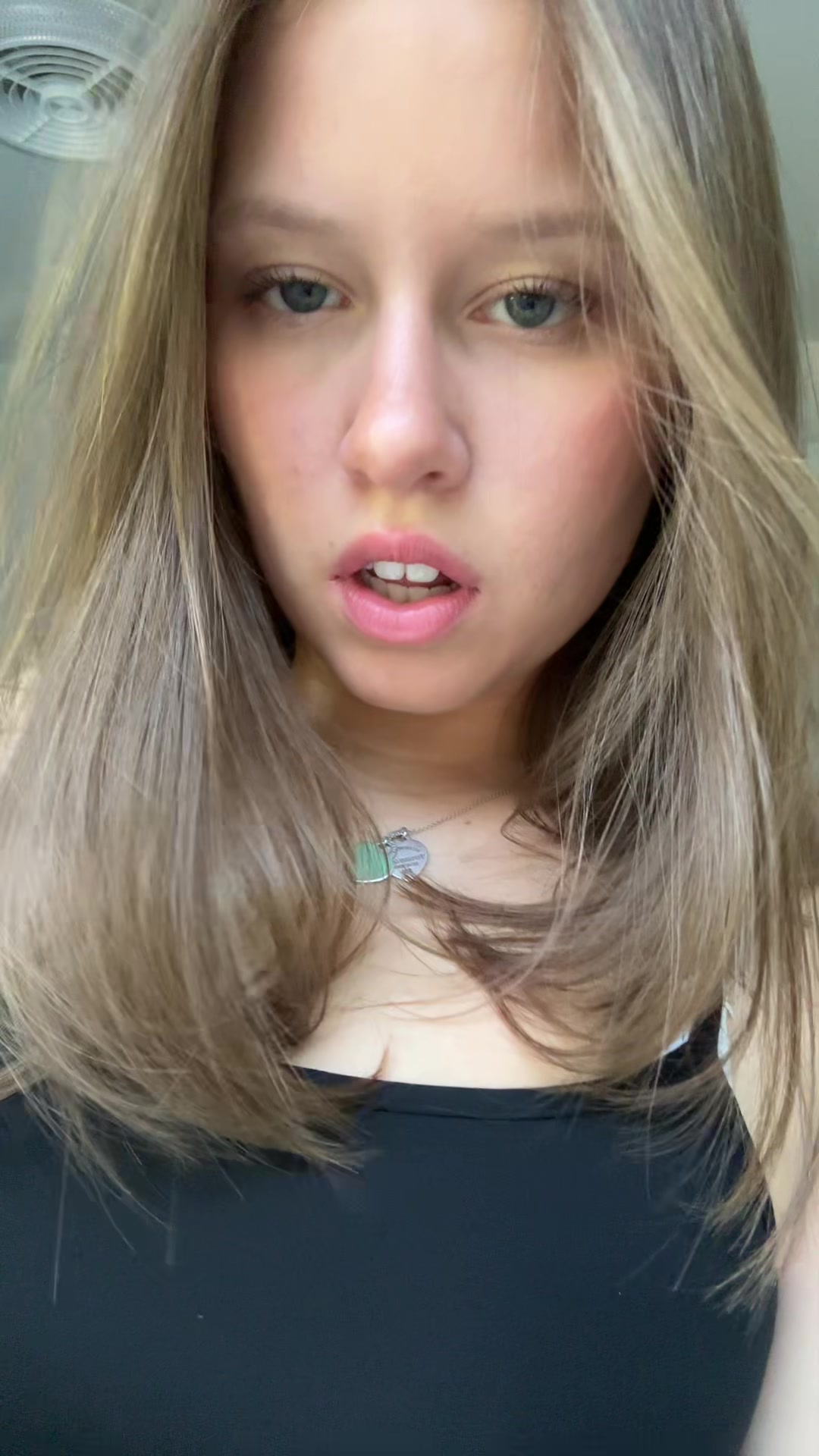 @l_i_l_i_a_n_a_t_