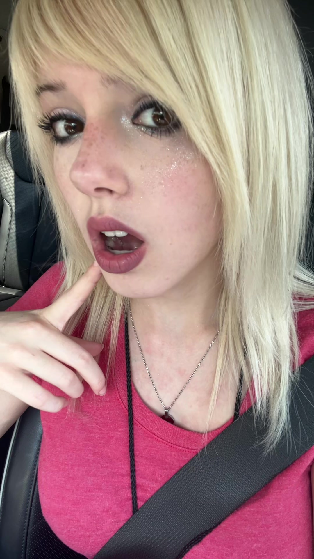 @❀🝮✩☾♫