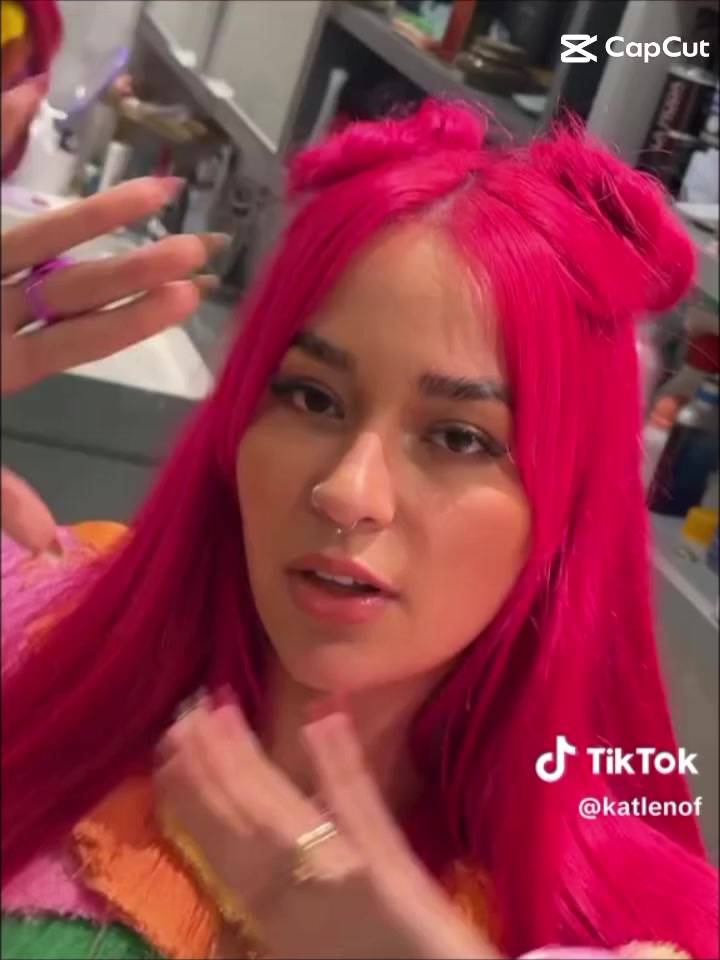 @Kᥱt ᥲ꧑ᥲ ᥲ Kᥲtᥣᥱᥒ!¡☝️💜🚀