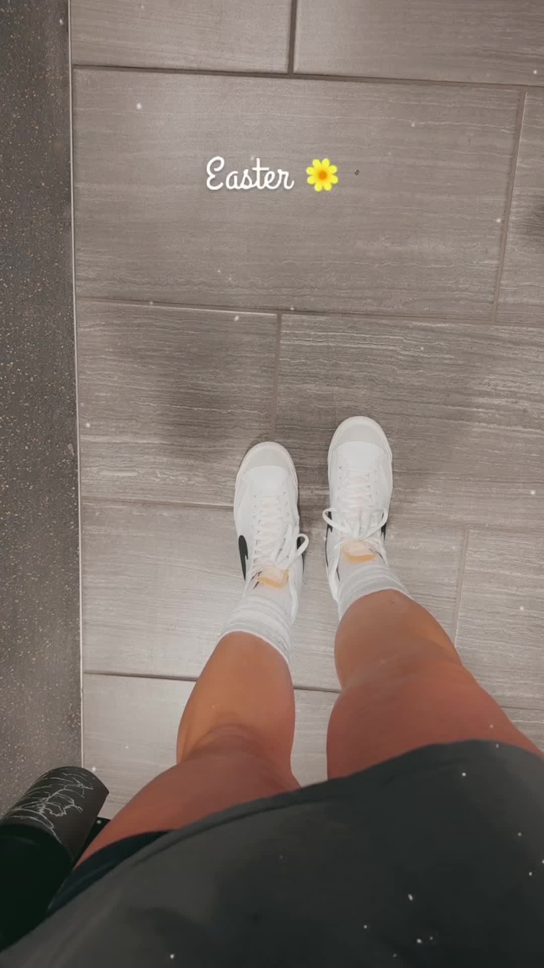 @mikiblueeyes