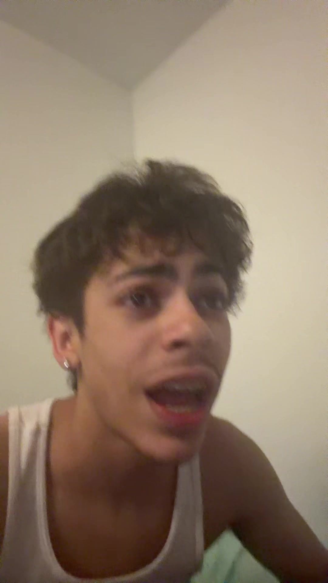 @iseezayy