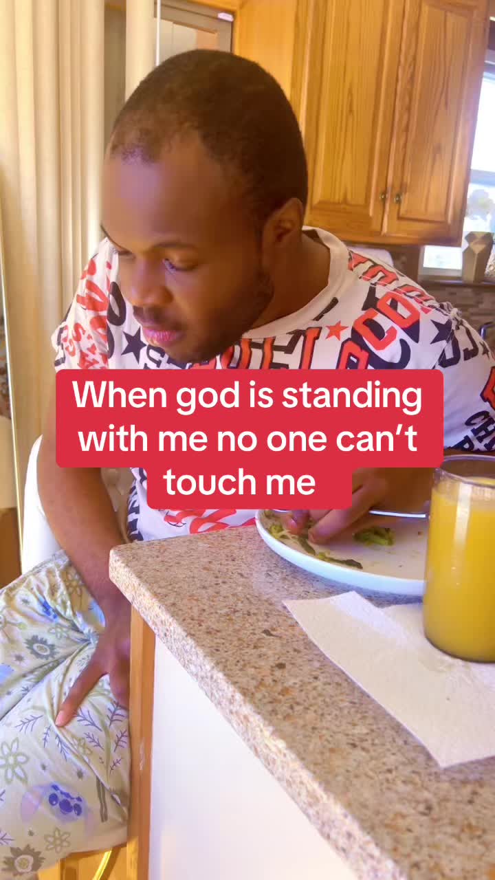 @loulouis77
