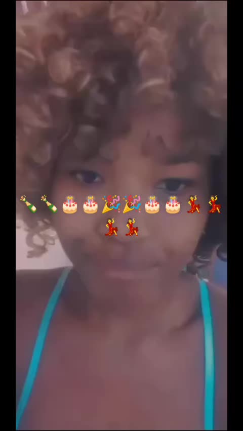 @yayane