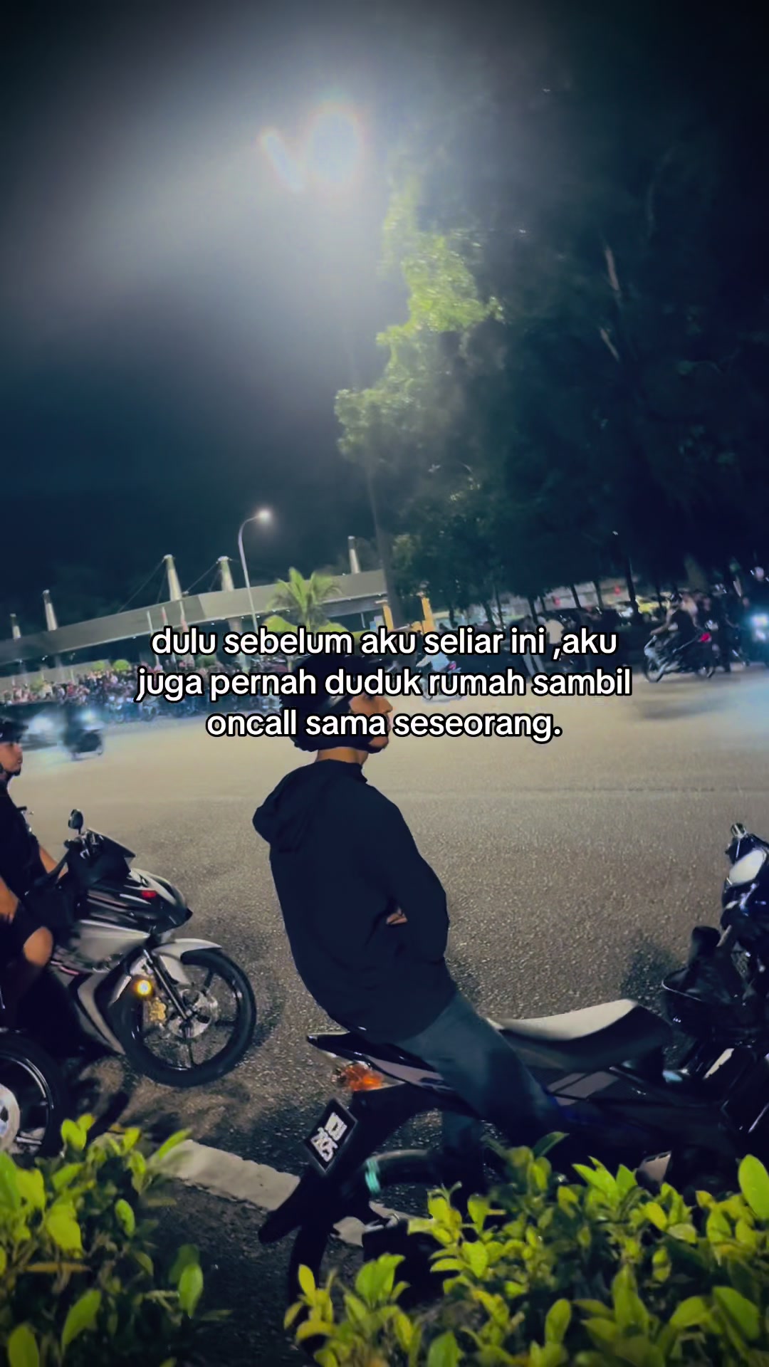 @+011