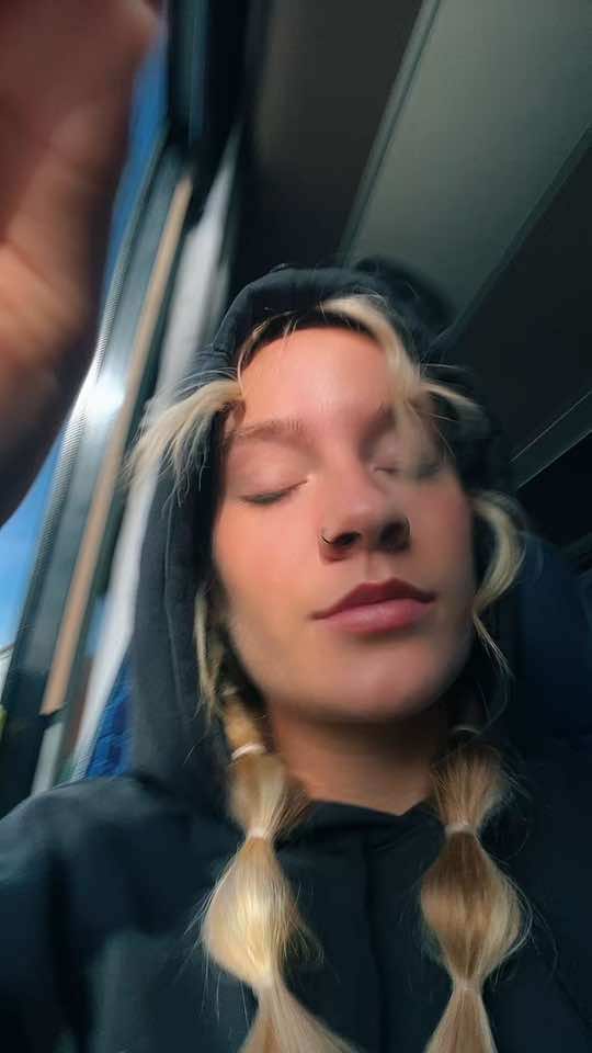 @ri 🎀