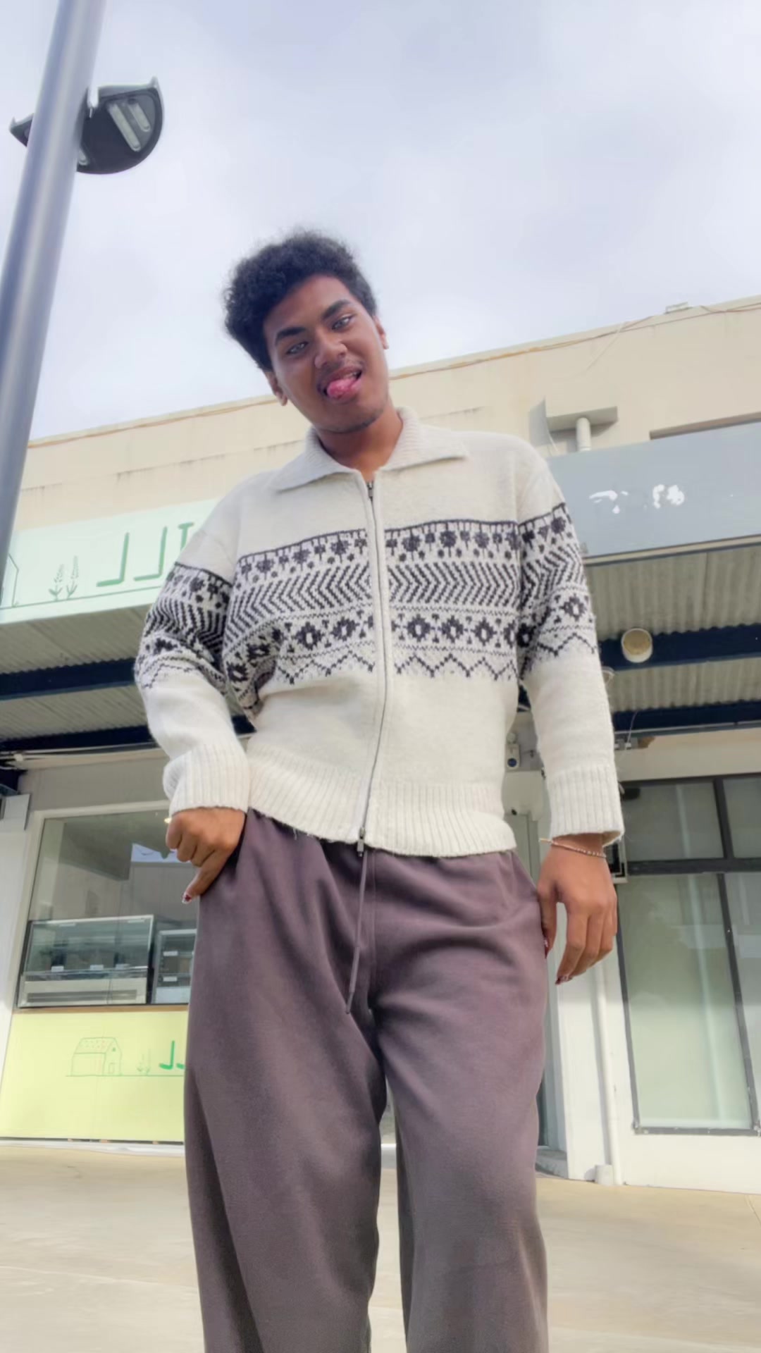 @๐ณ๐พ๐๐ฅ
