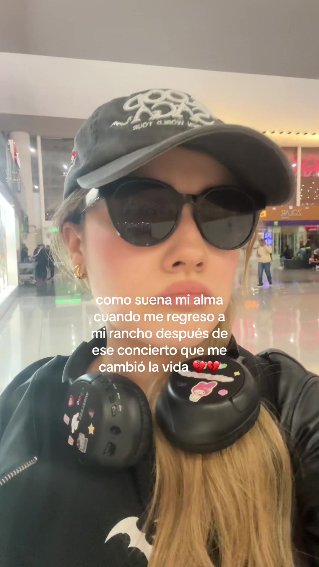 @m ✶⋆.˚
