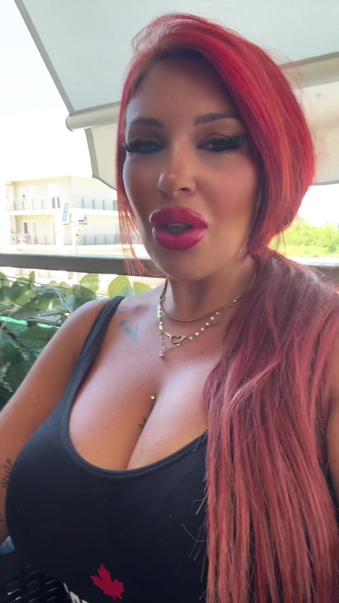 @Naomy 💄💋