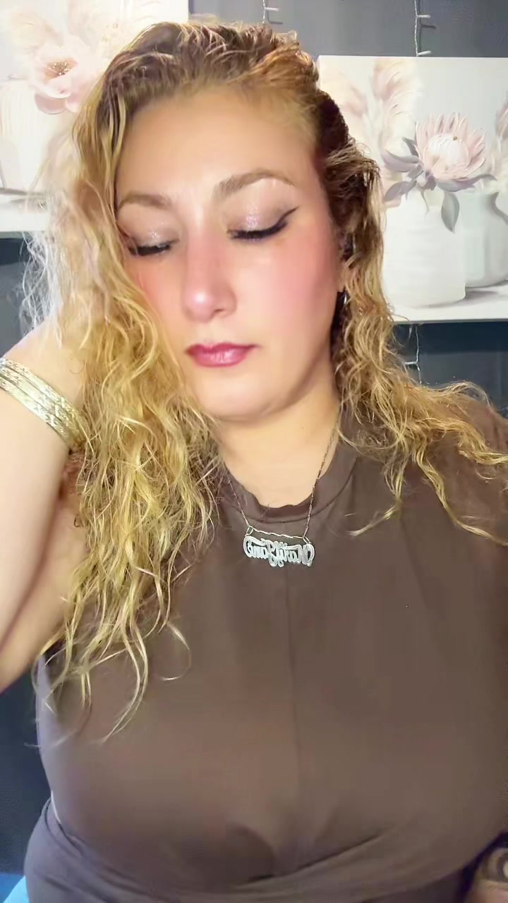 @MaryJane