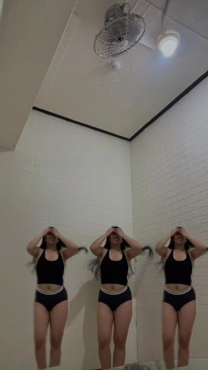 @Unni🦋💃🏼🍑🏳️