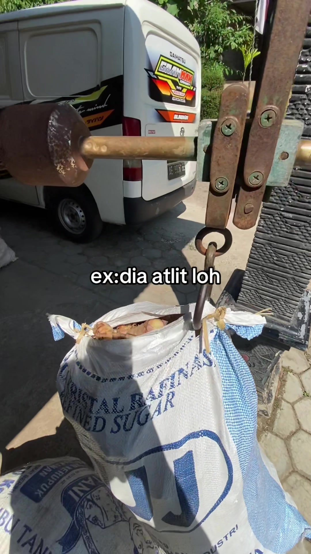 @anga•