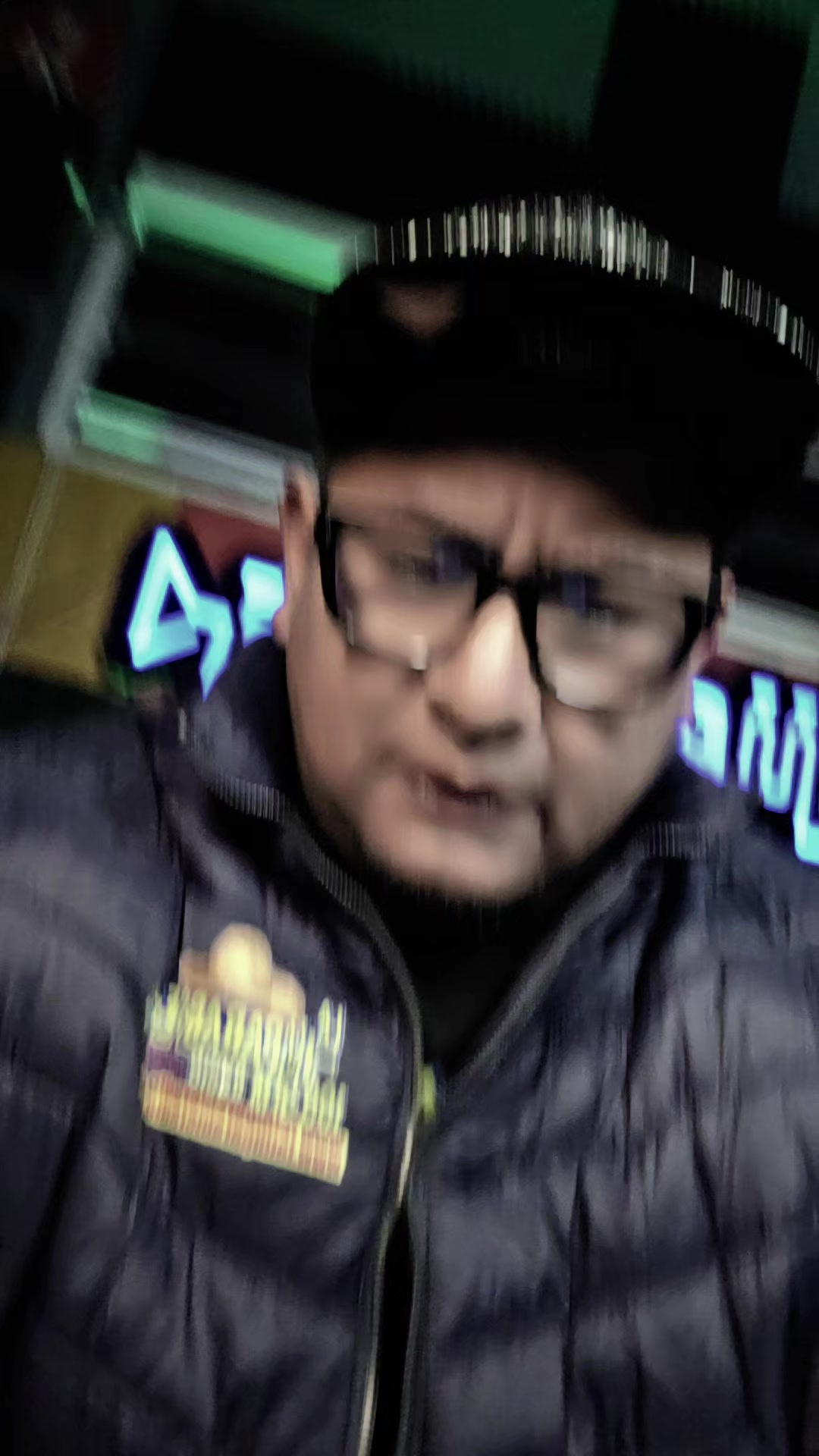 @elreyesfm