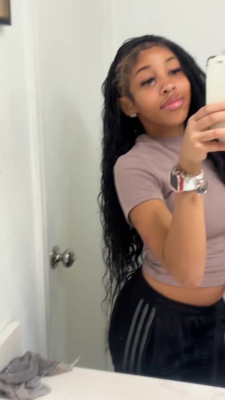 @dihanna 👸🏽.