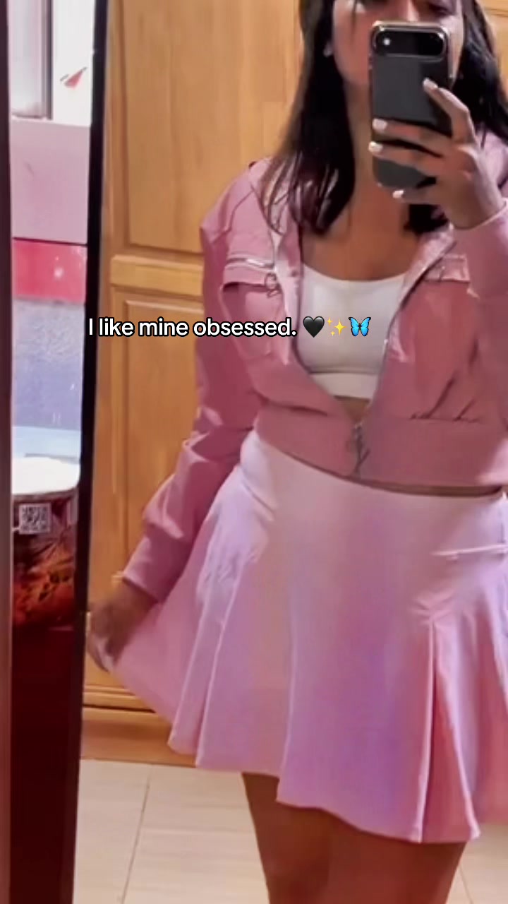 @Priiyanka 🦋✨