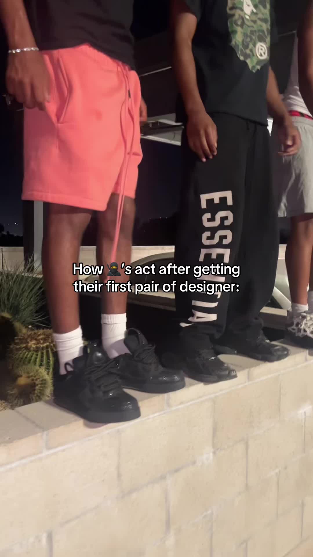 @bg