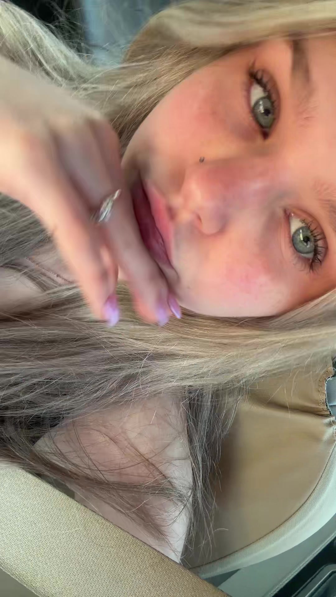 @emily💋ྀིྀི