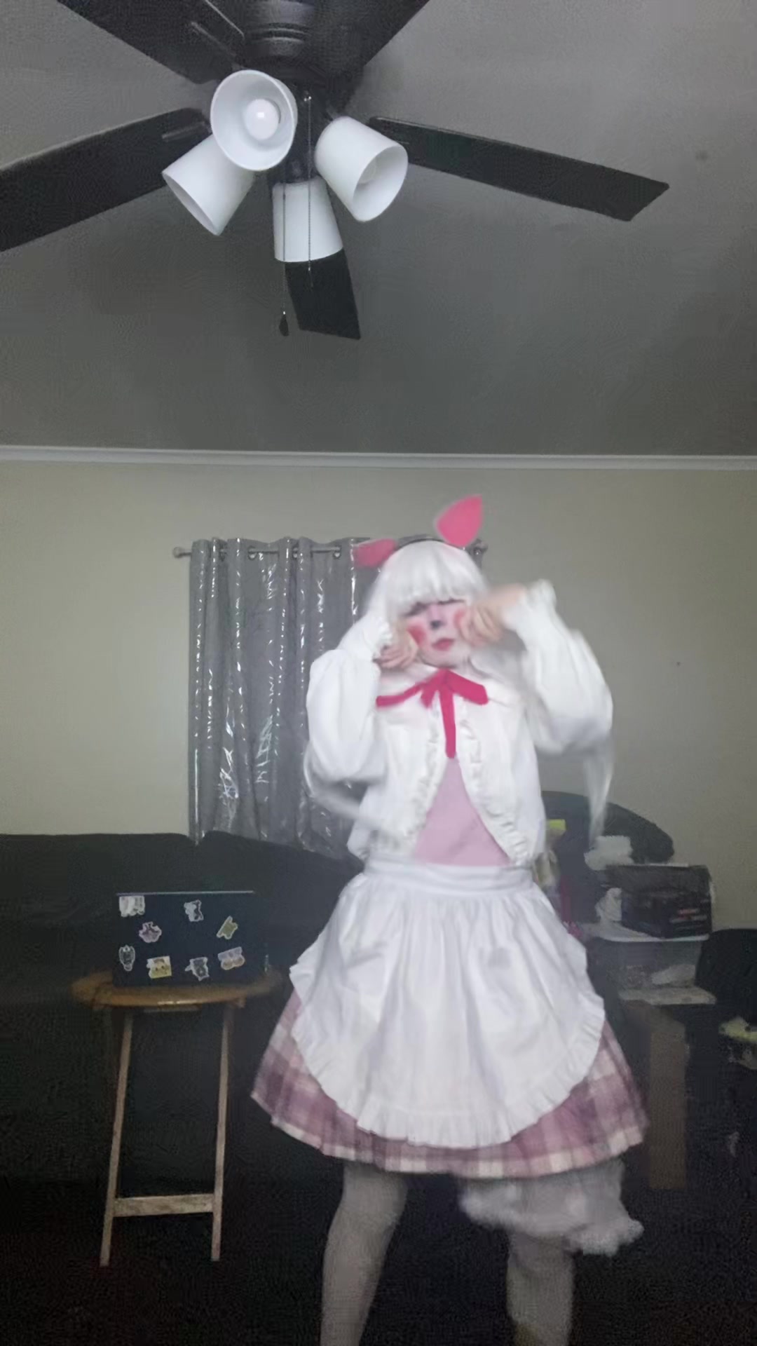 @クロエ ^>^