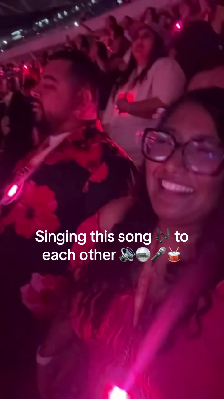 @Jesamin Esquén ♡