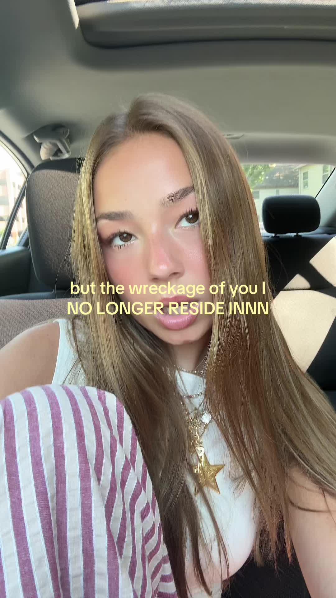 @ava🐞