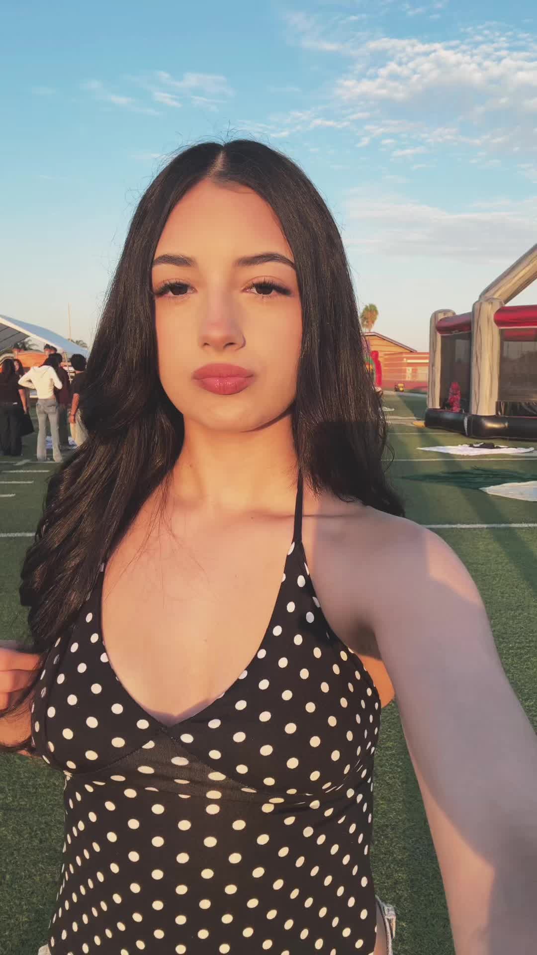 @Juli ︎