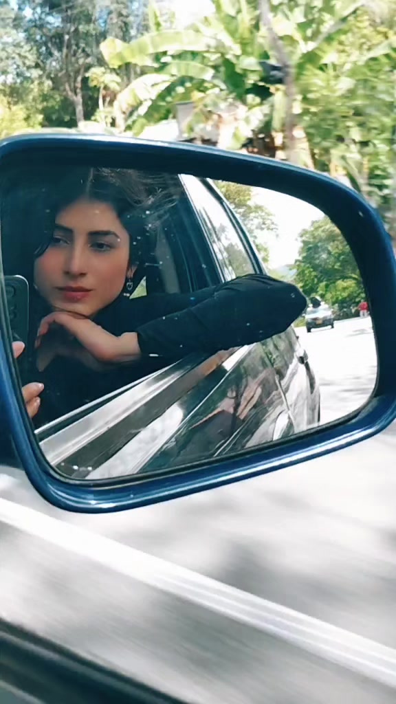 @AlejandraRivera
