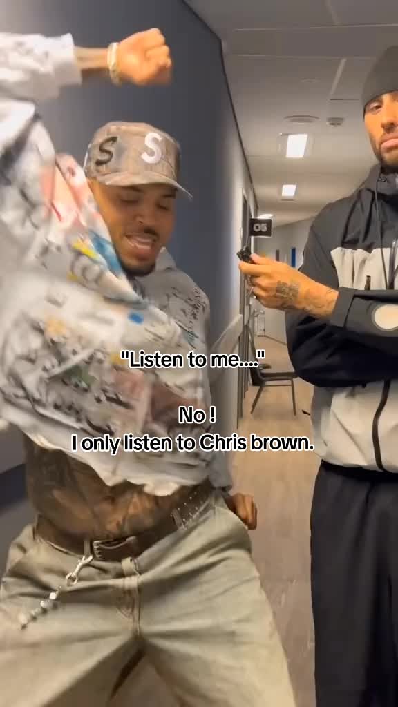 @dinowbreezy 🇸🇴🇺🇸