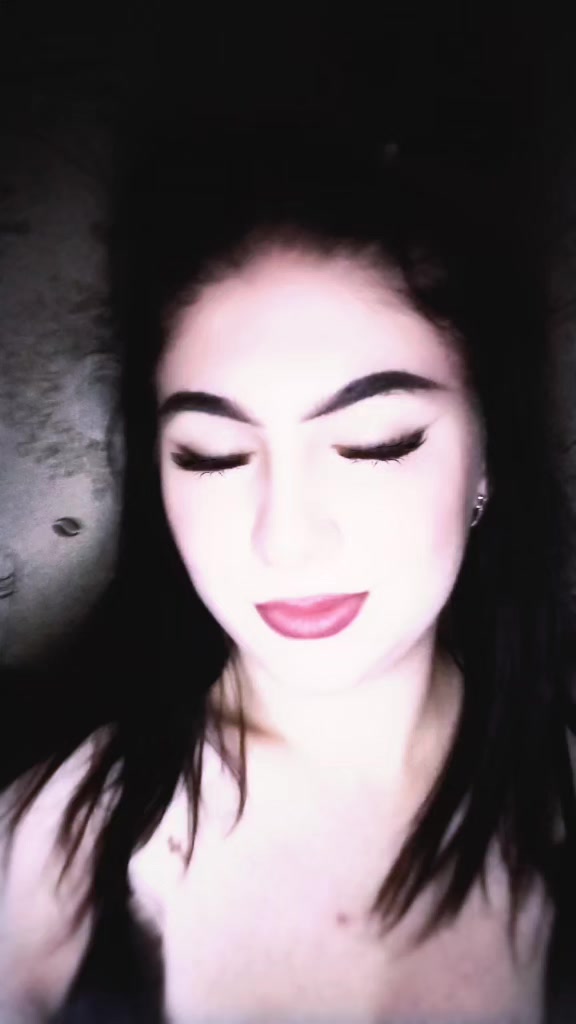 @𝖄𝖔𝖚𝖗 𝖇𝖎𝖙𝖈𝖍