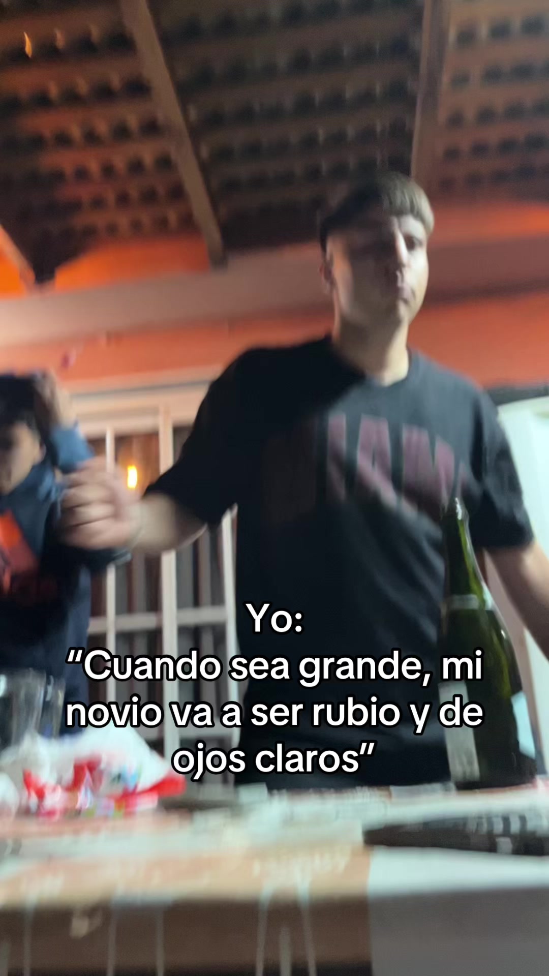 @Ari Lazo