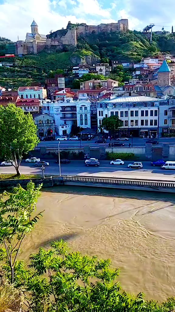 @🇬🇪TOLİK🇦🇿