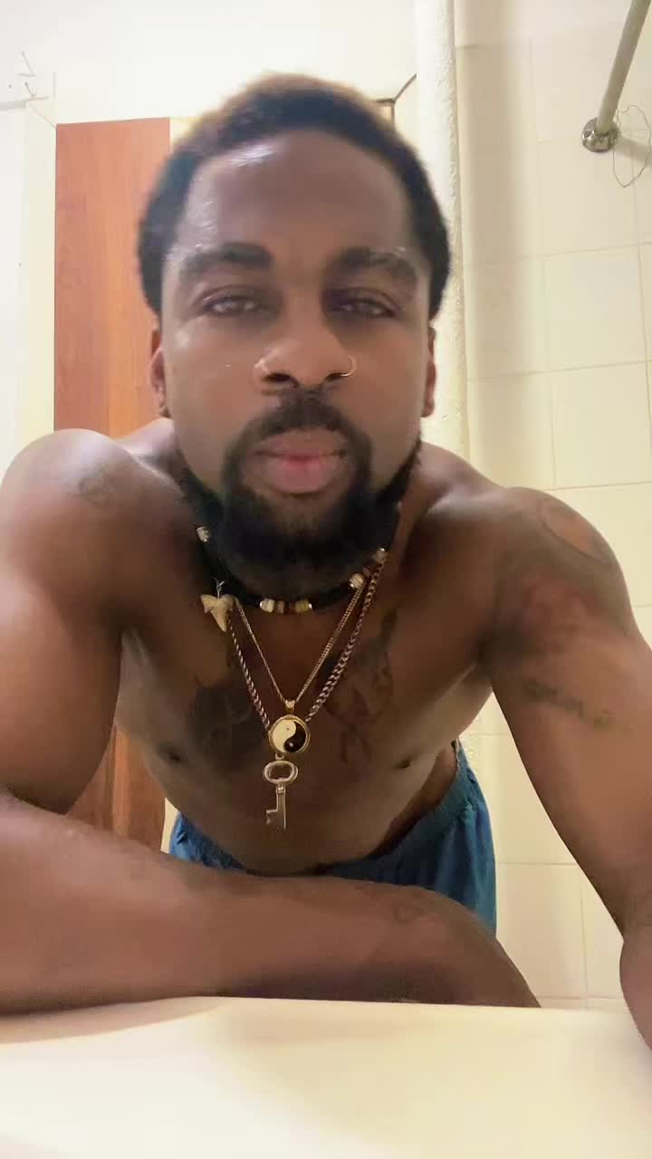 @Kingwoahtv