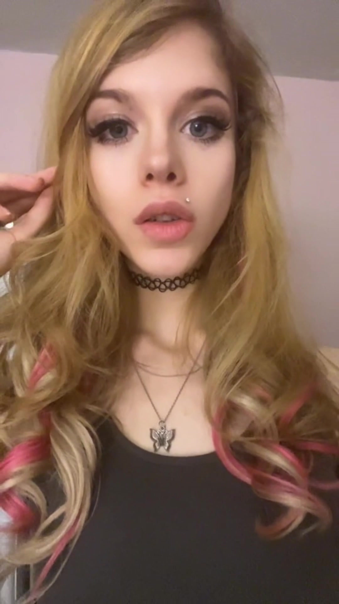 @dee