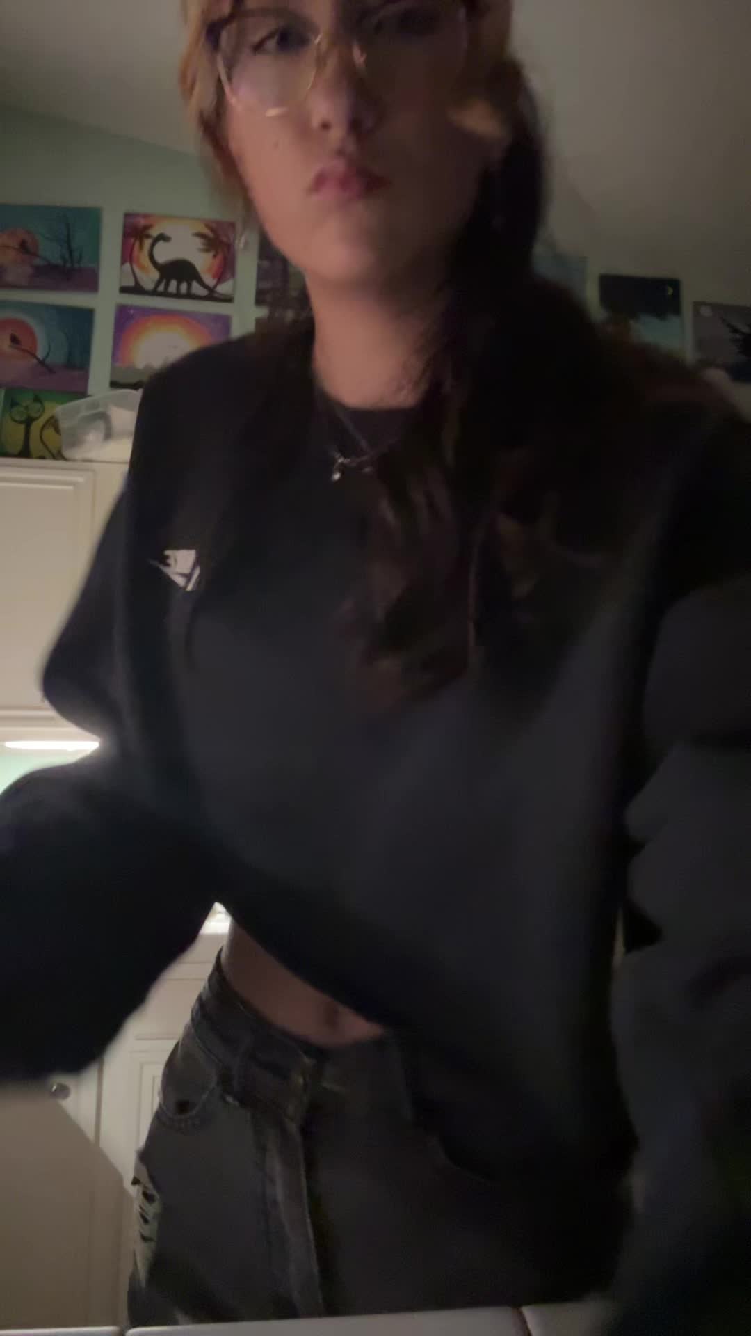 @LilyBee🤨