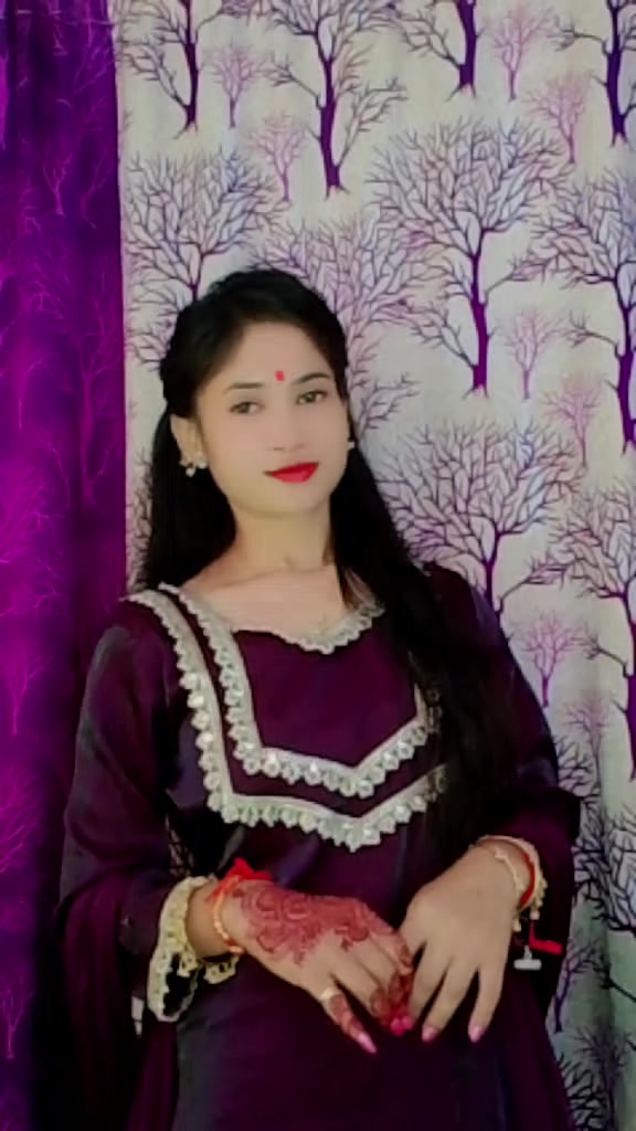 @BhojpuriyaQueen👑
