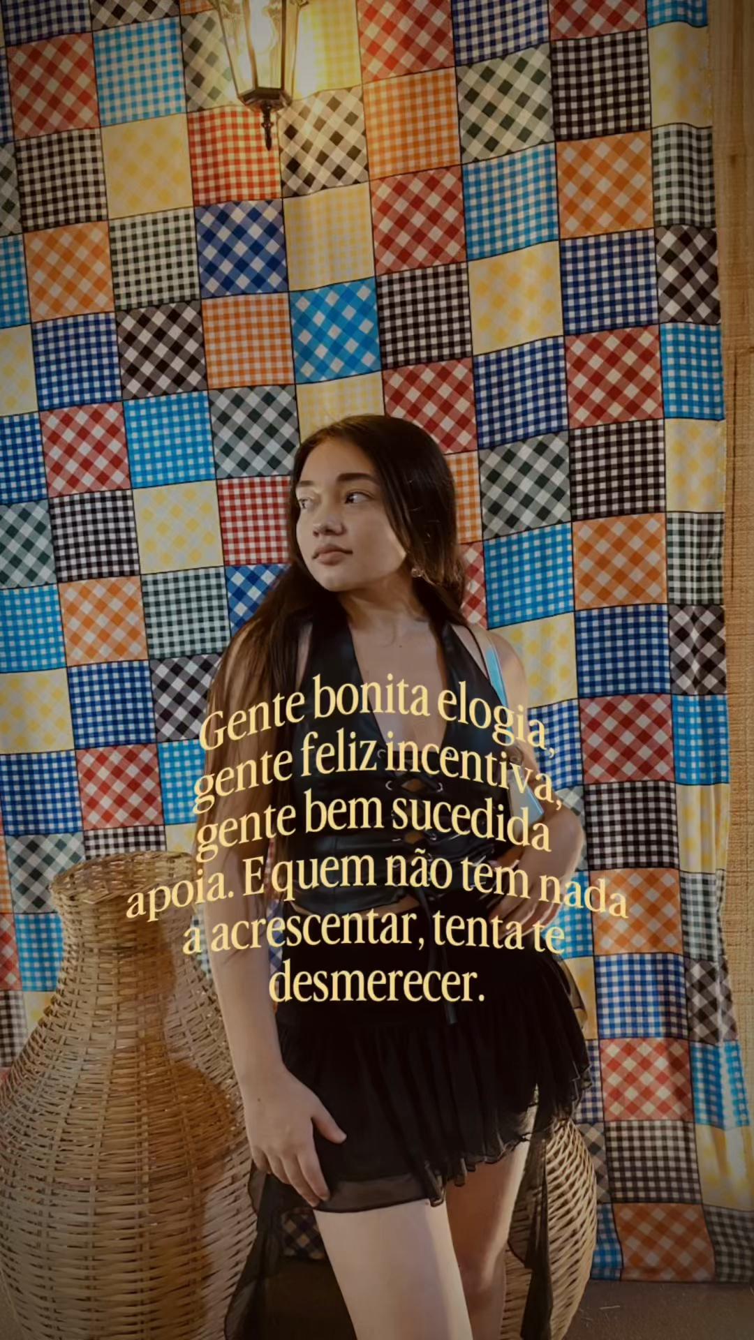 @aninhaw._sz_
