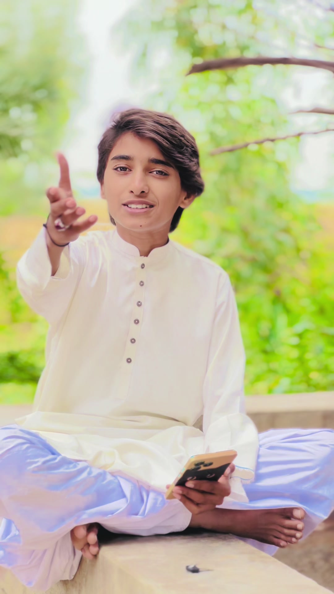 @Hum 2 bhai