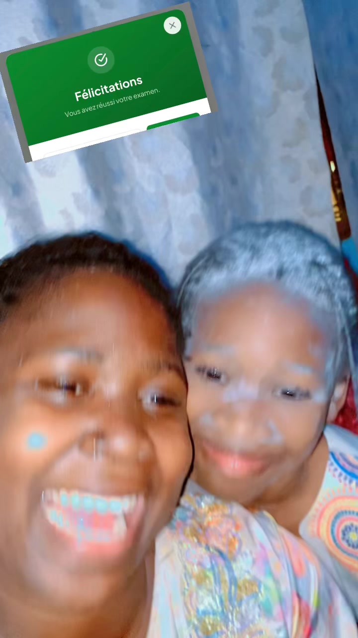 @Sonia la souriante ❤️🩷