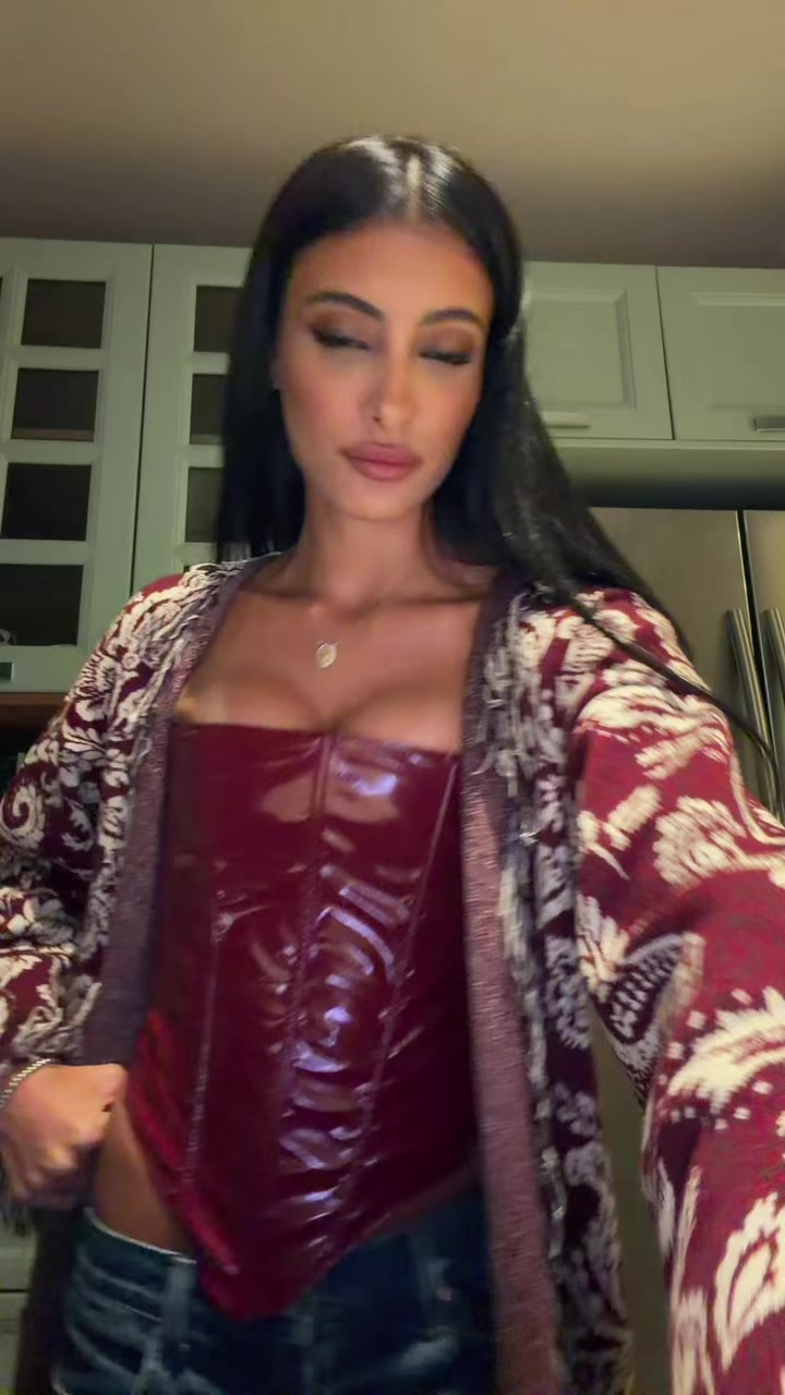 @THE REAL CHAMPAGNE MAMI
