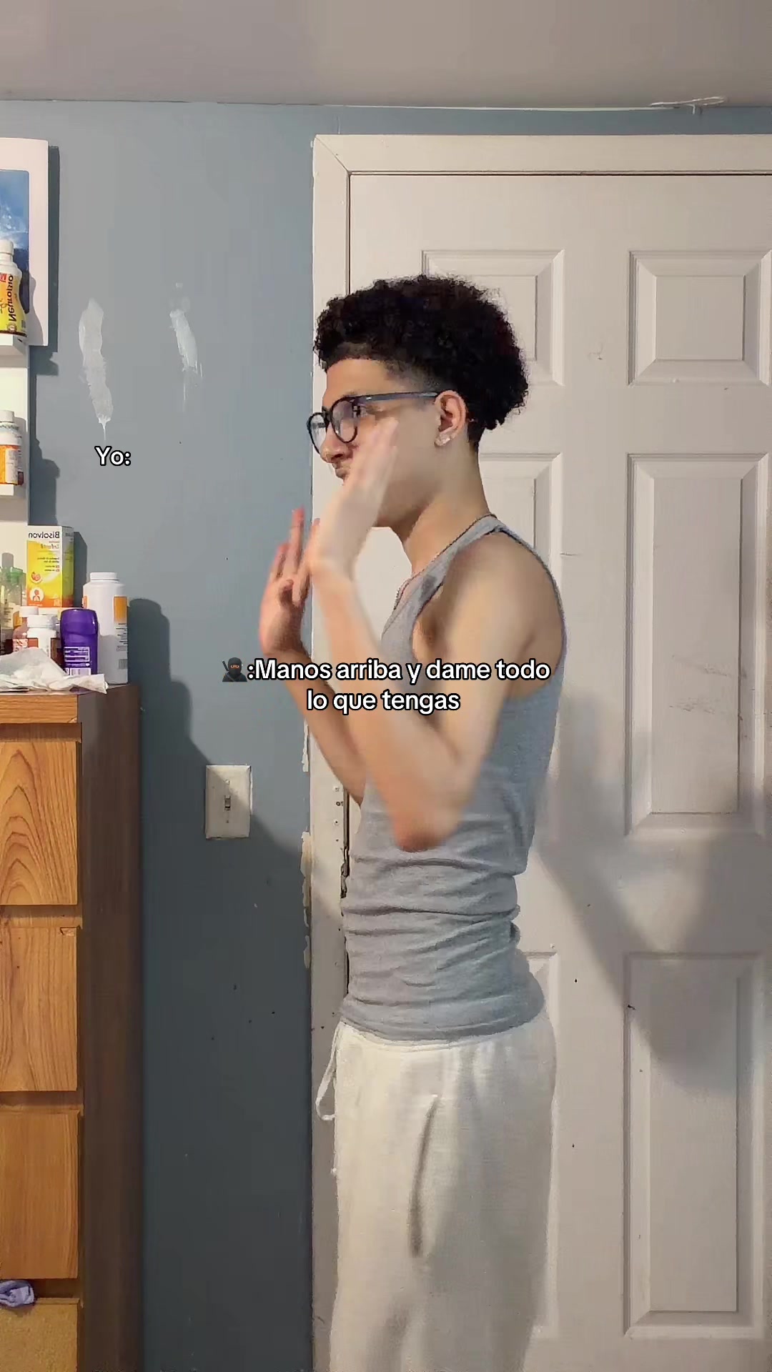 @Alex👤