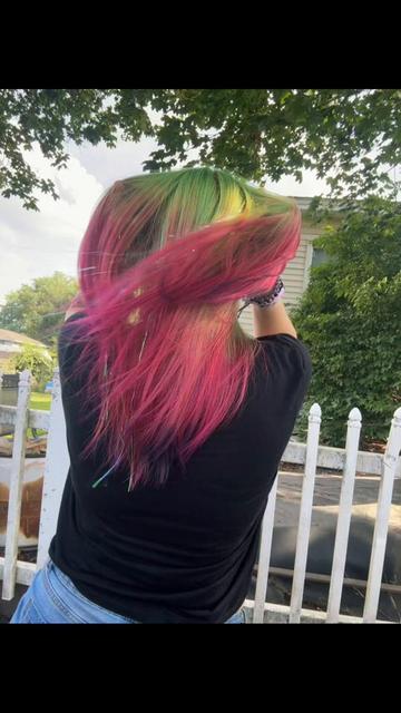 @thatrainbow_girl🌈✨🧿