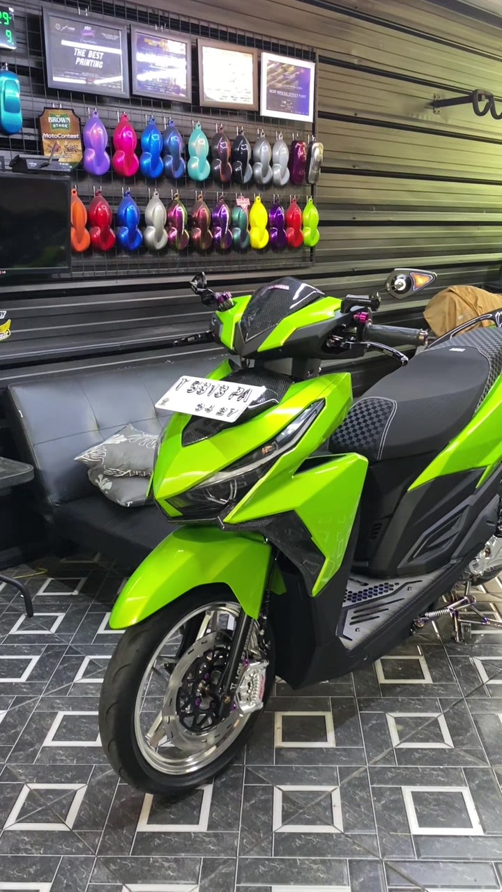 @v-brush