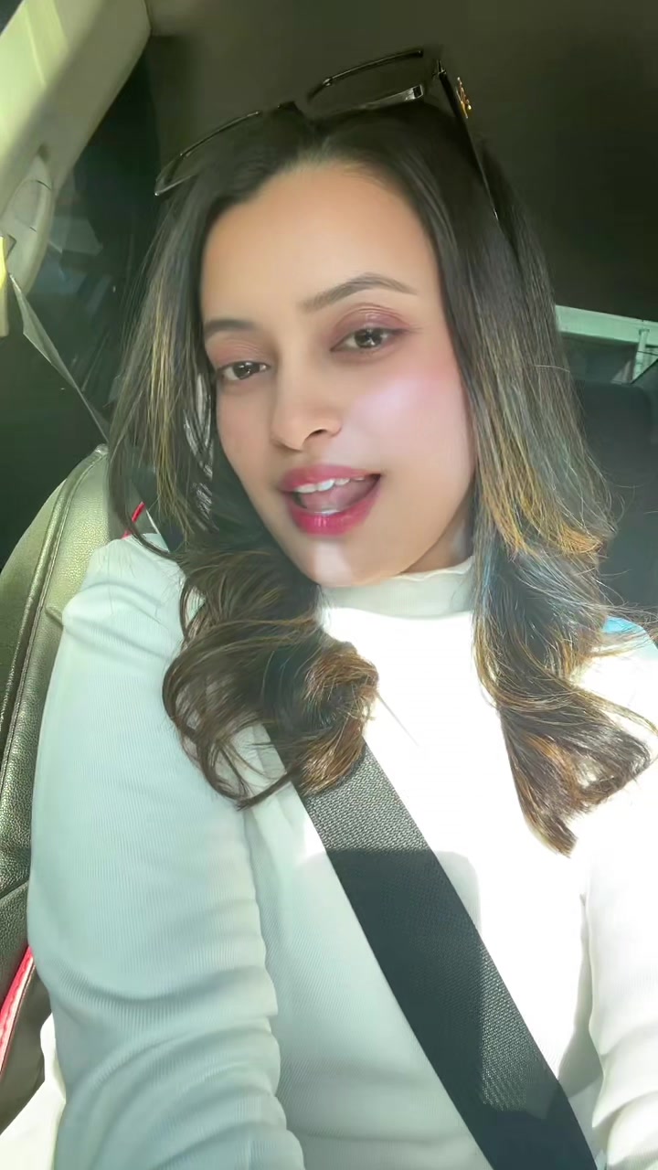 @Manishathapa🦚🦚🌹🌷