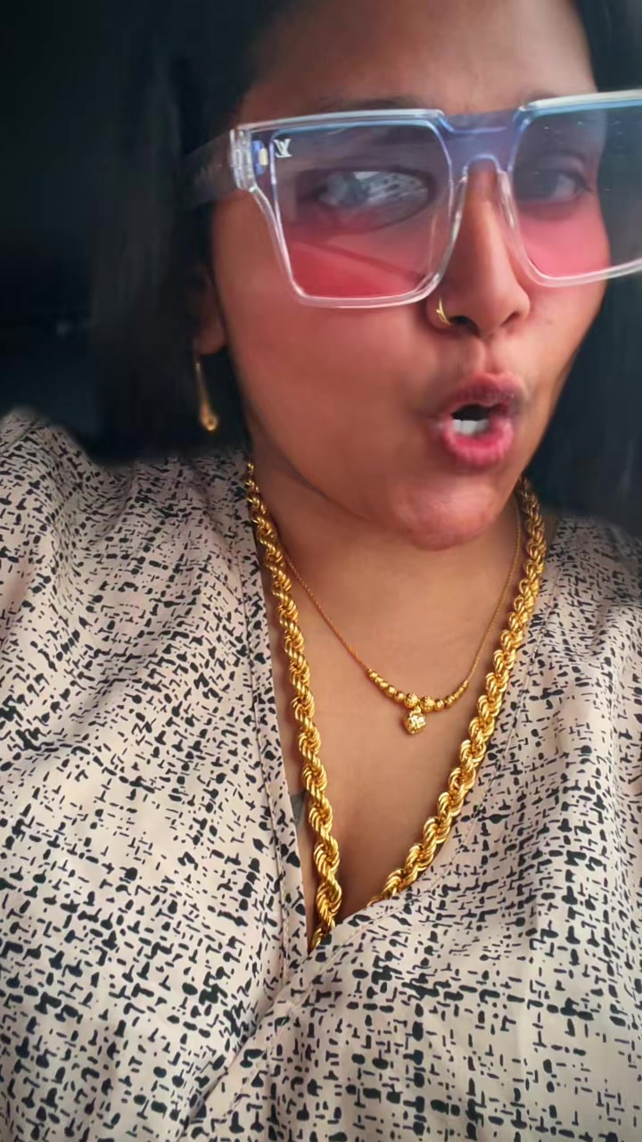 @_Smile girl🤍👀