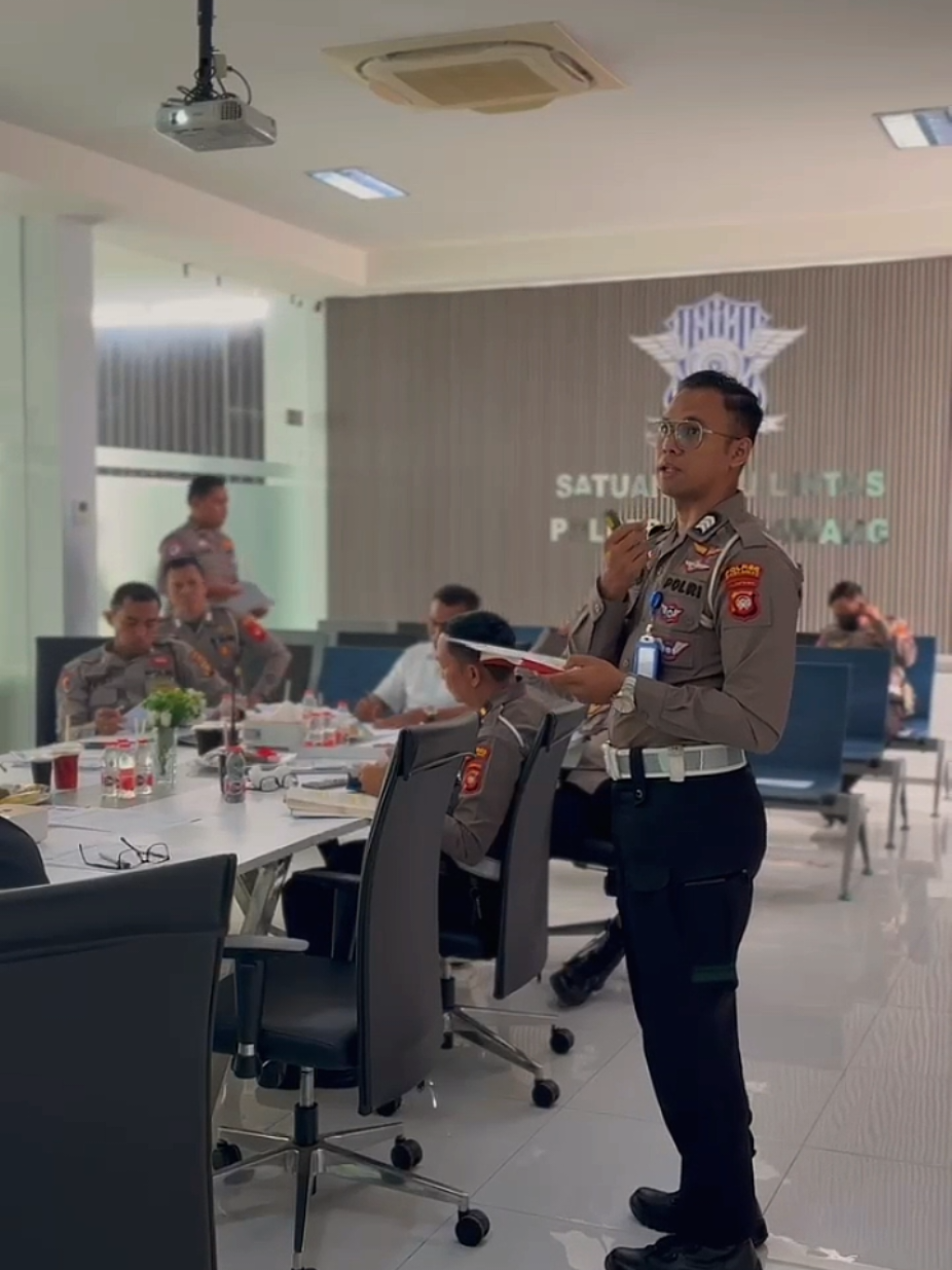 @INDUNG ANANDA KURSUS MENGEMUDI