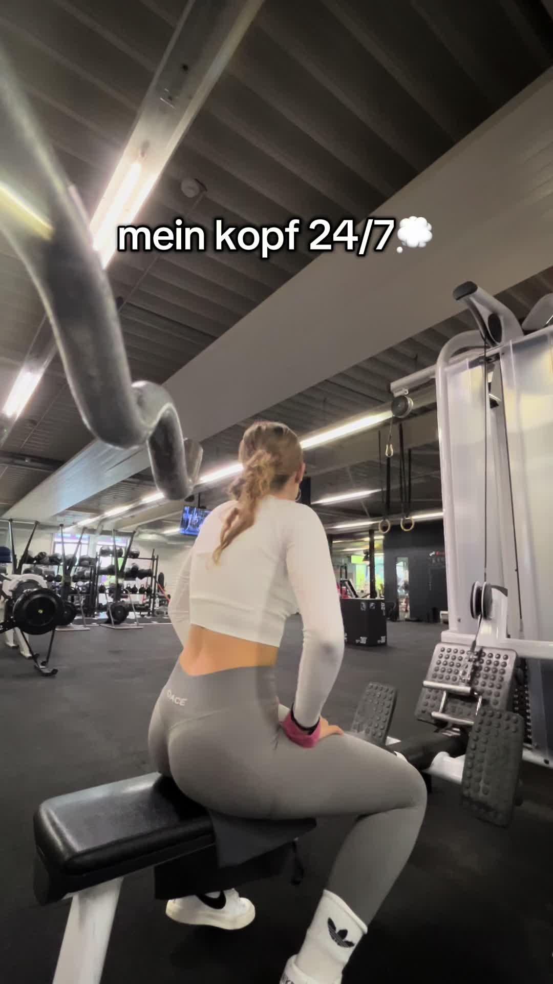 @mael_0406