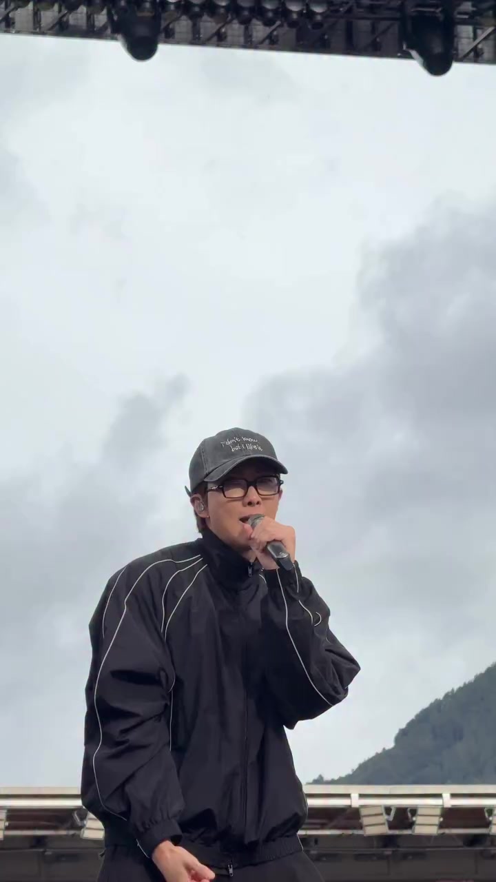 @_taehyungiee.v_