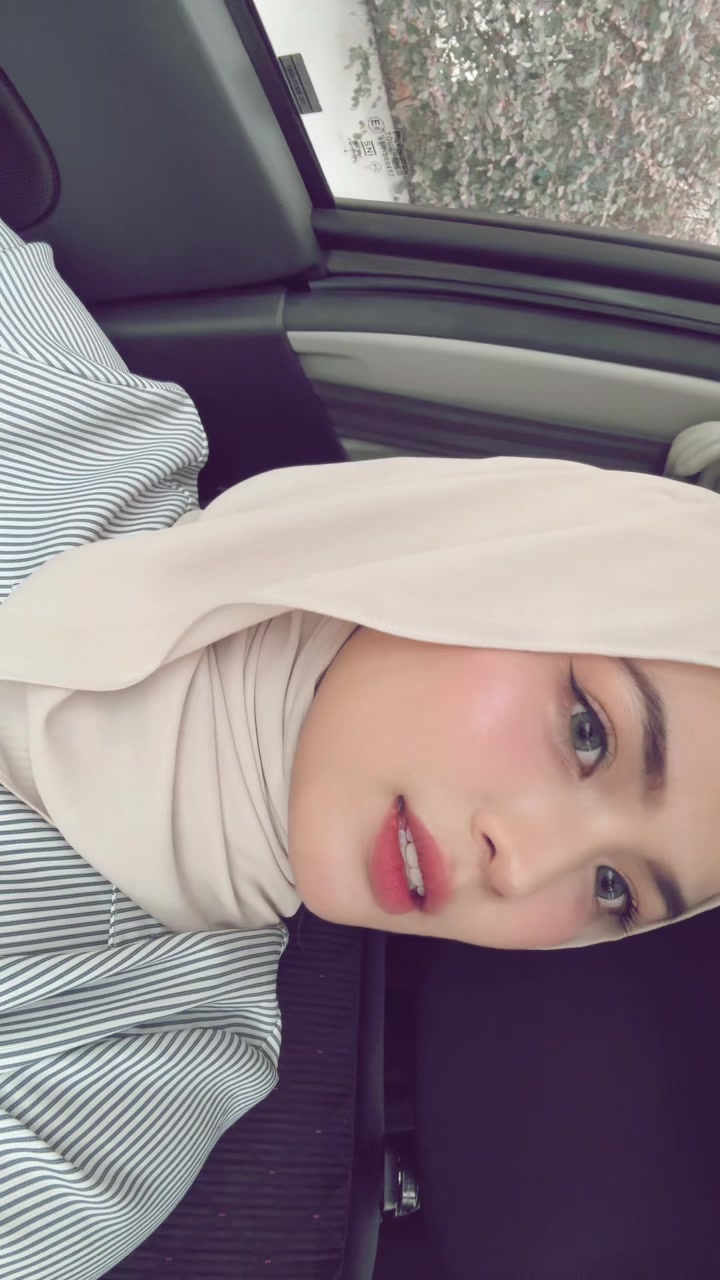 @lenashaharizal