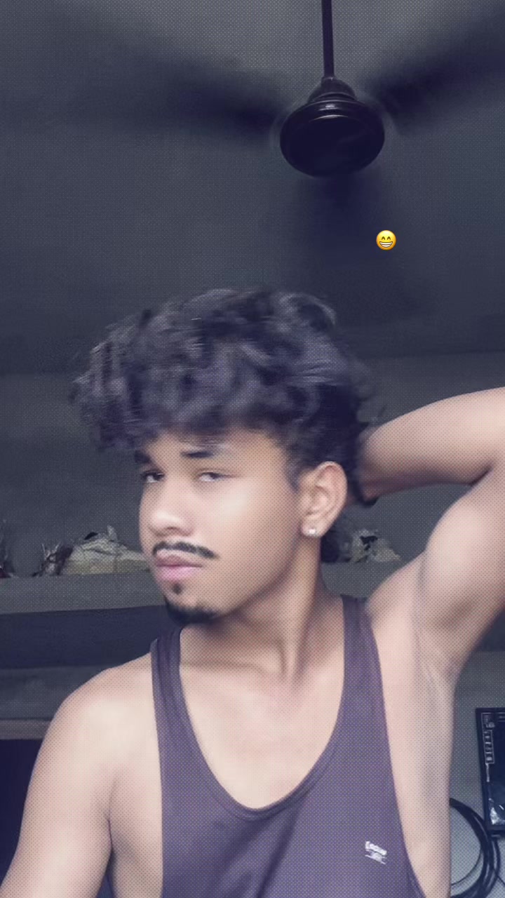 @ŁøṈĚĽŸ•~•BøŶ 🫶❤️🩹