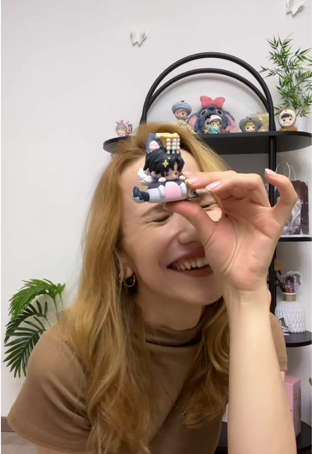 @оля акки