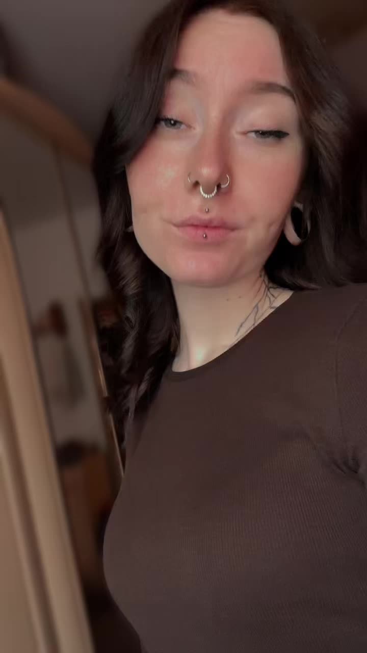 @𝒥𝑜𝓈𝒾🇩🇪